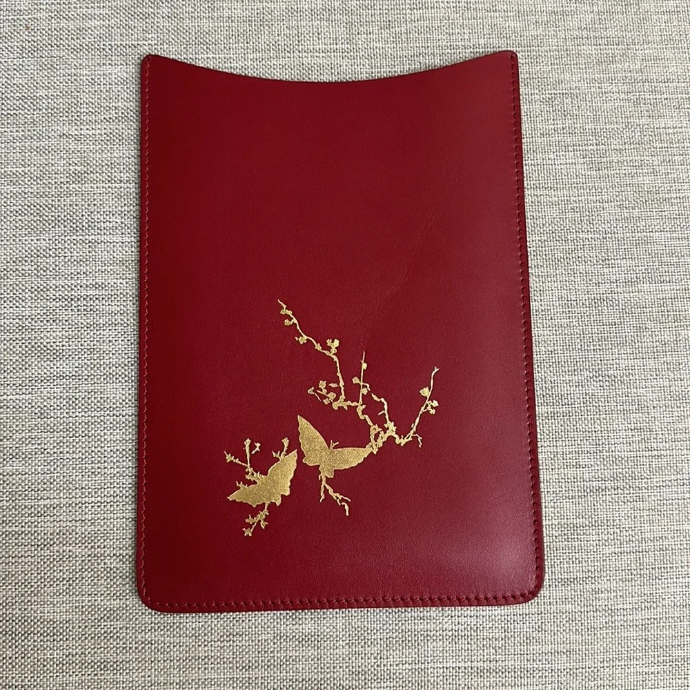 🦋 Beautiful red genuine leather butterfly tablet cover from Spain!